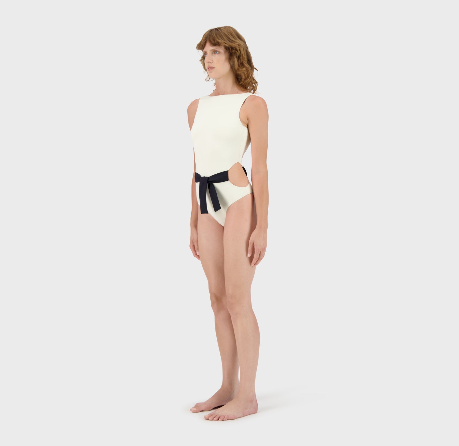Ivory / Model