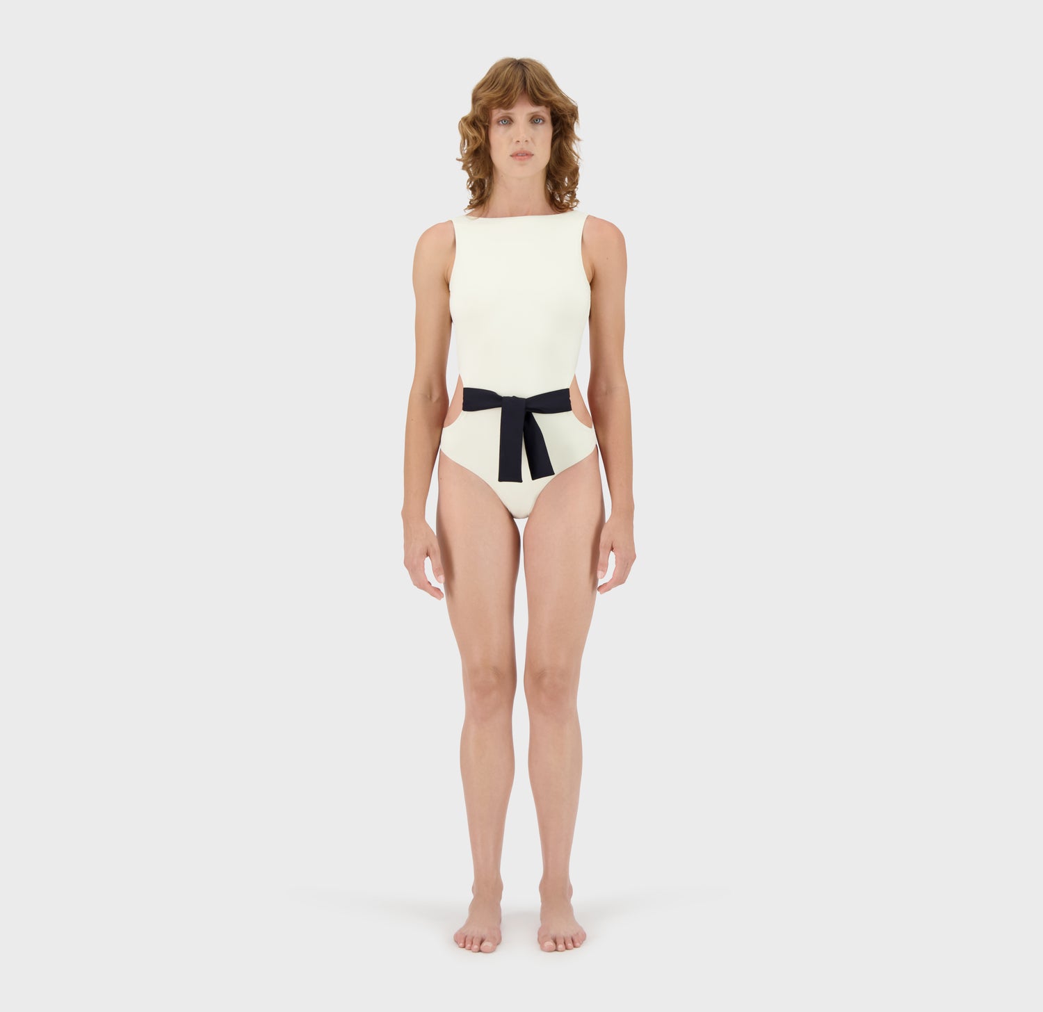 Ivory / Model