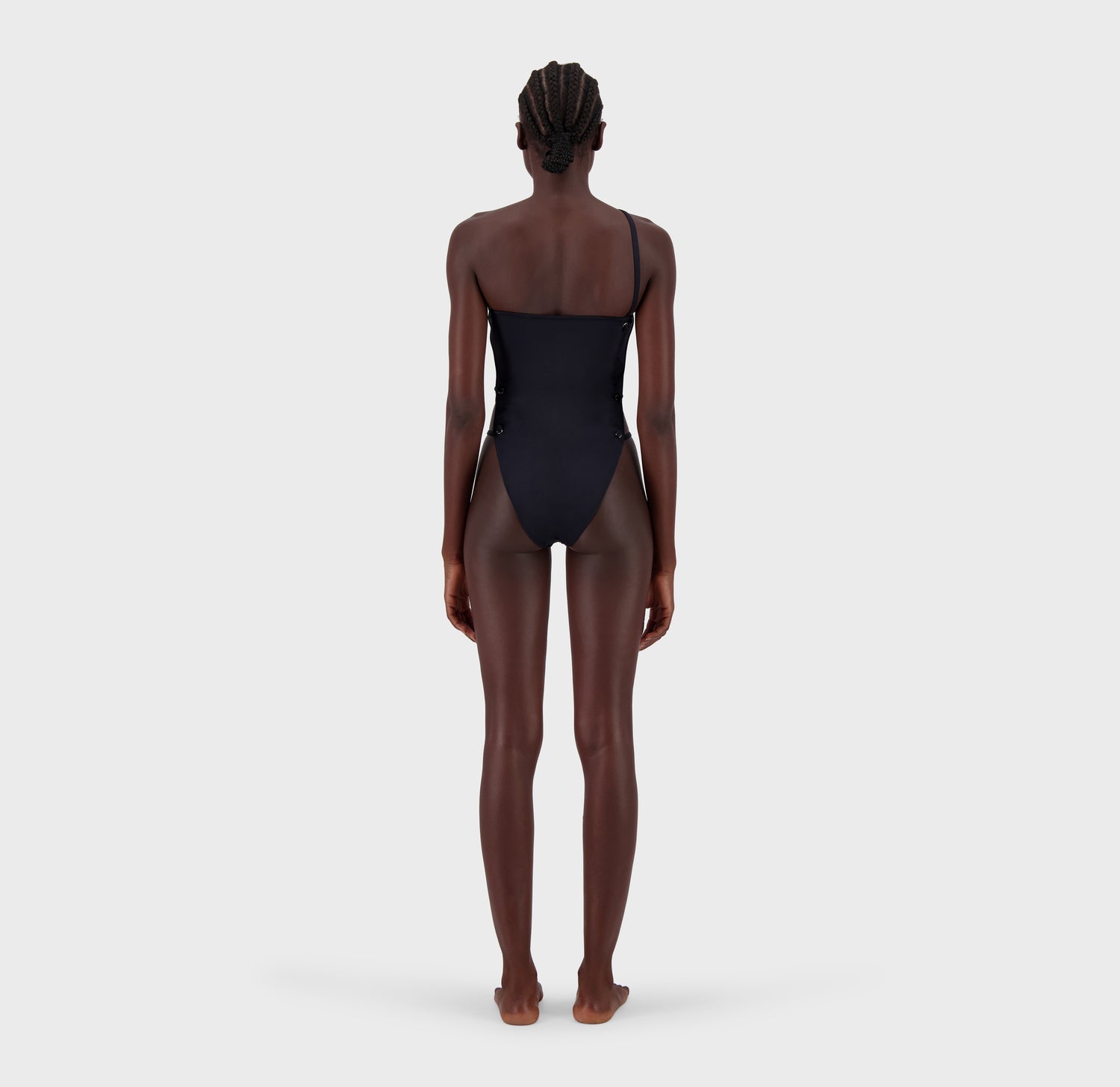 Black / Model
