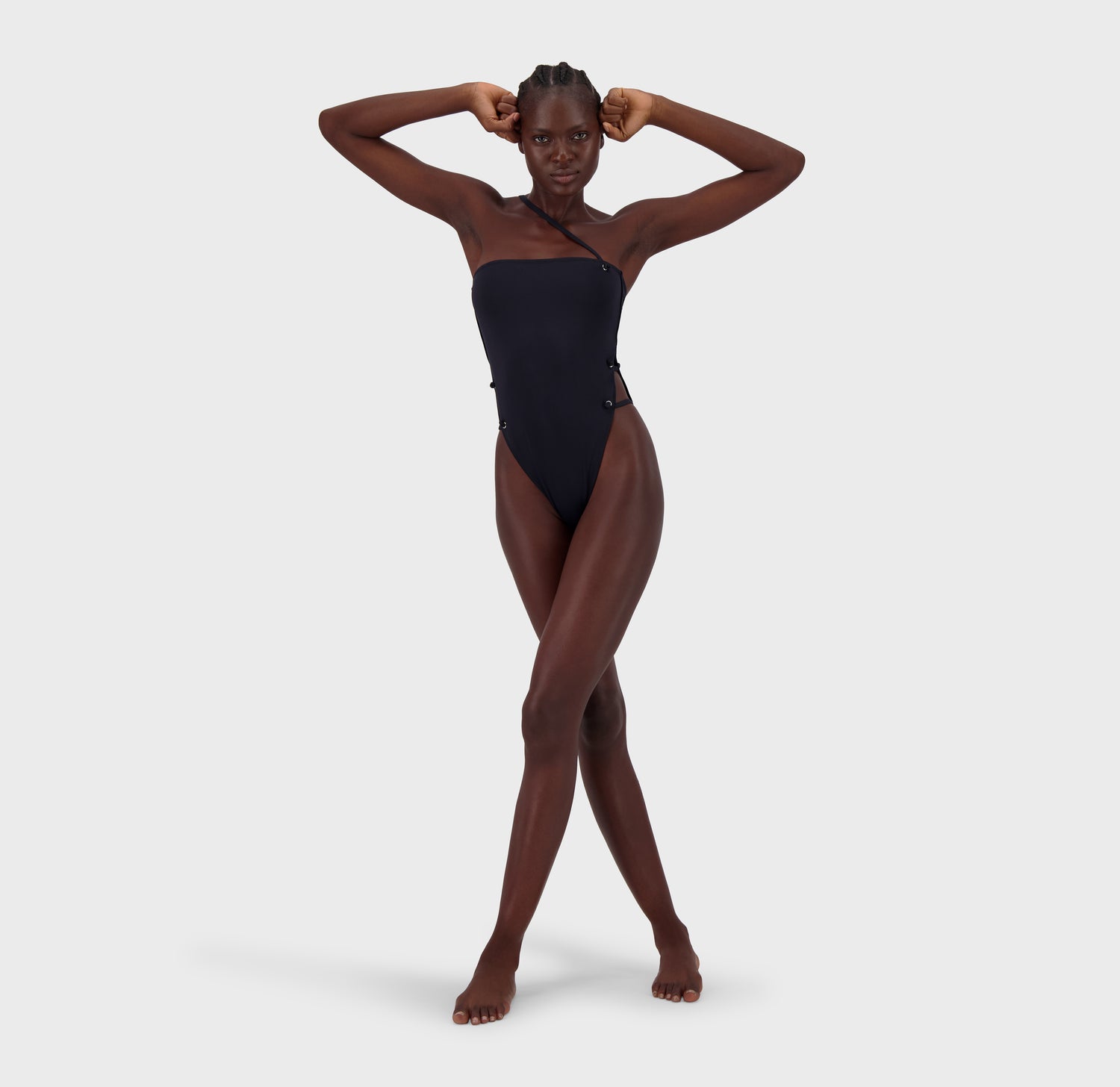 Black / Model